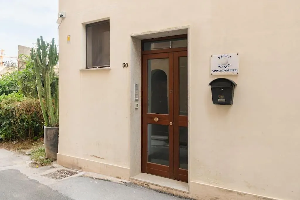 Casa Vacanze Le Saline Trapani 0*,