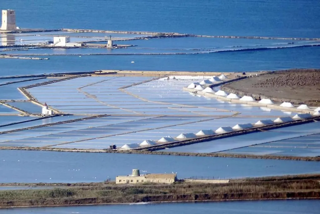 Casa Vacanze Le Saline Trapani Italy